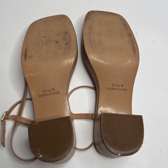 ABERCROMBIE Retro Strappy Platform Heels S-453 Sz 9 - Picture 7 of 7